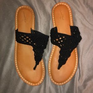🎈3/$20🎈Macrame black flats